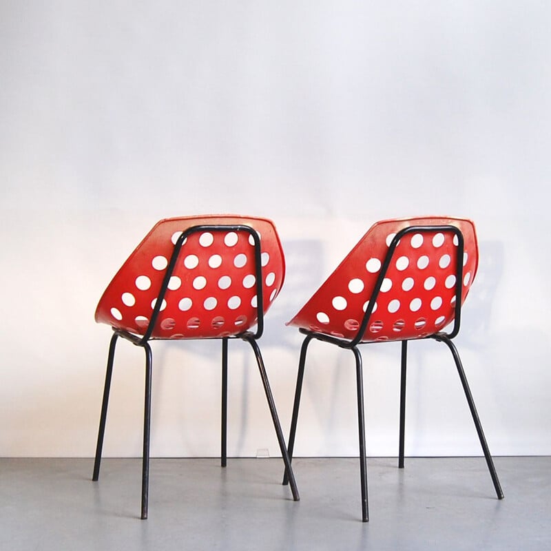Paire de chaises coquillage vintage par Pierre Guariche pour Meurop, 1960