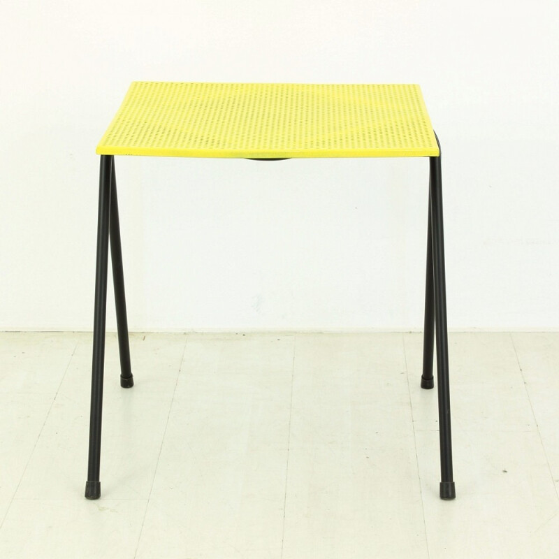Small yellow side table in metal - 1950s