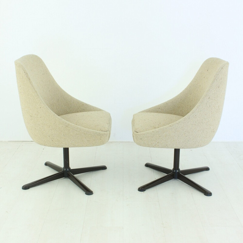 Pair of cocktail swivel chairs in beige fabric - 1960s