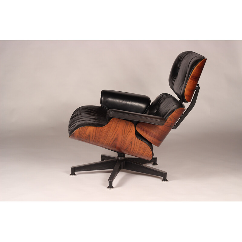 Vintage rosewood and leather armchair 670 by Charles and Ray Eames for Herman Miller