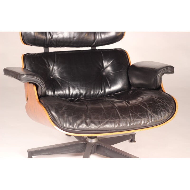 Poltrona vintage 670 in palissandro e pelle di Charles e Ray Eames per Herman Miller