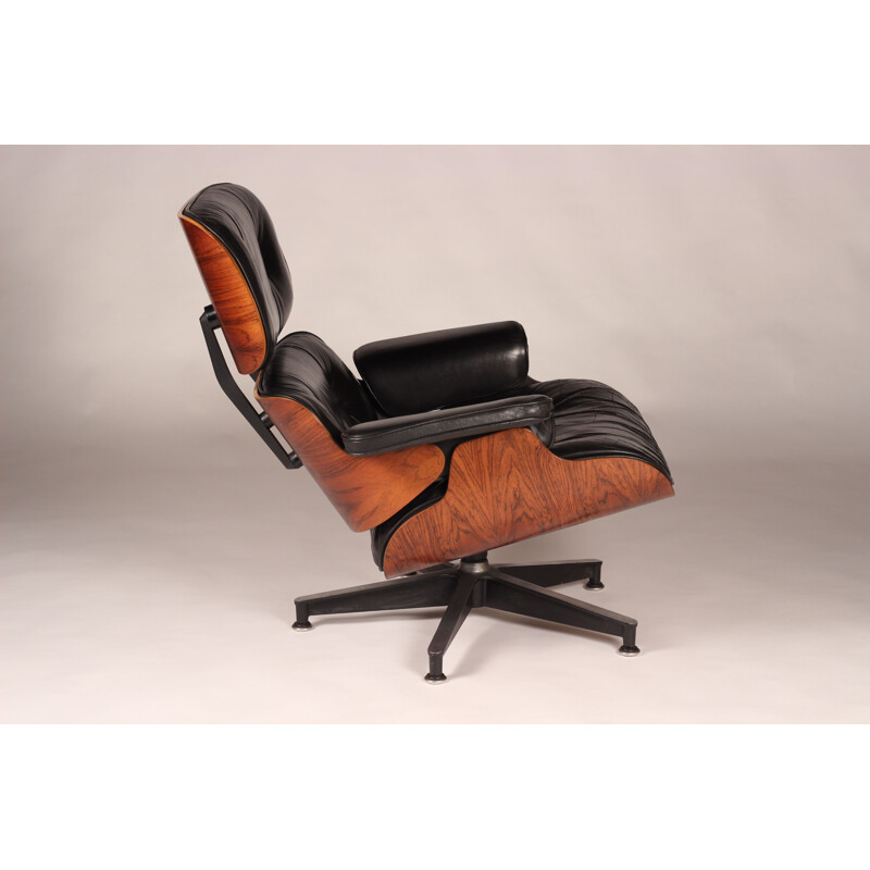 Vintage rosewood and leather armchair 670 by Charles and Ray Eames for Herman Miller