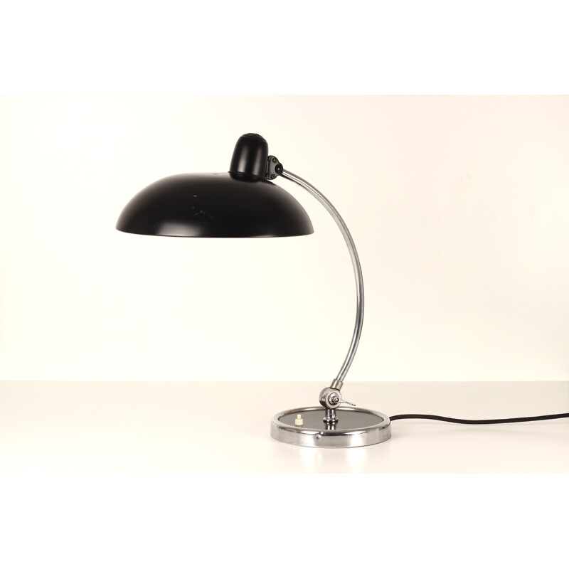 Vintage Bauhaus bureaulamp Kaiser Idell van Christian Dell