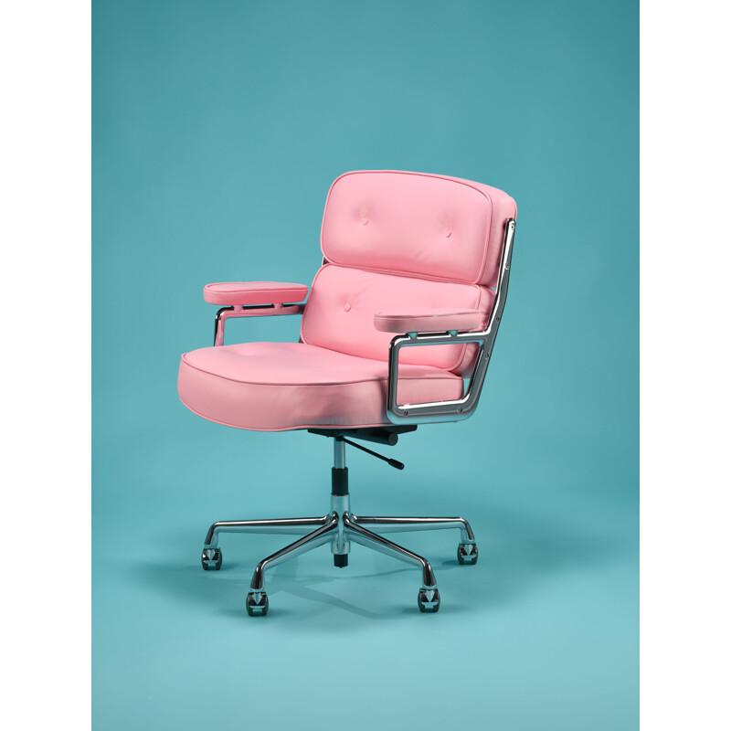 Vintage "Barbie Pink" iconic Es104 Lobby armchair by Ray and Charles Eames for Vitra, 2000