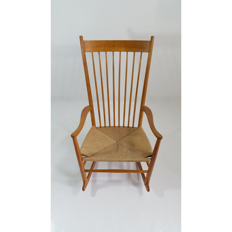 Mid century beech "J16" rocking chair, Hans WEGNER - 1985