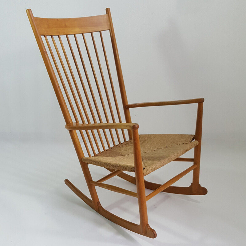 Mid century beech "J16" rocking chair, Hans WEGNER - 1985