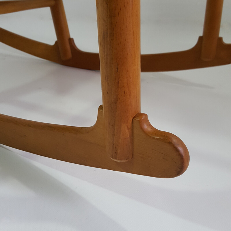 Mid century beech "J16" rocking chair, Hans WEGNER - 1985