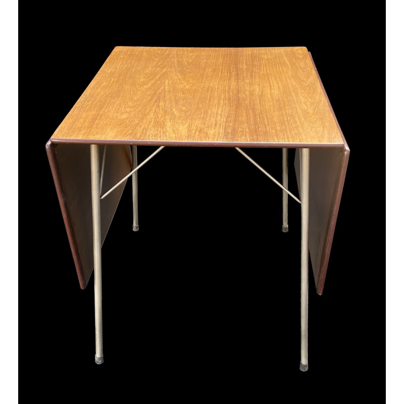 Vintage miertafel 3601 in rozenhout van Arne Jacobsen voor Fritz Hansen