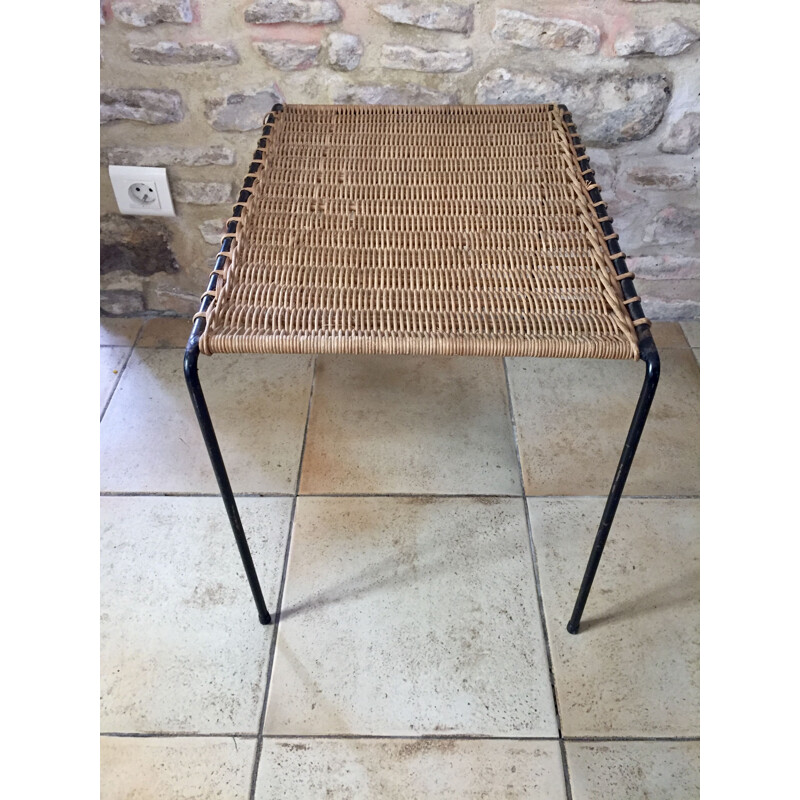 Vintage metalen en rotan salontafel van Raoul Guys