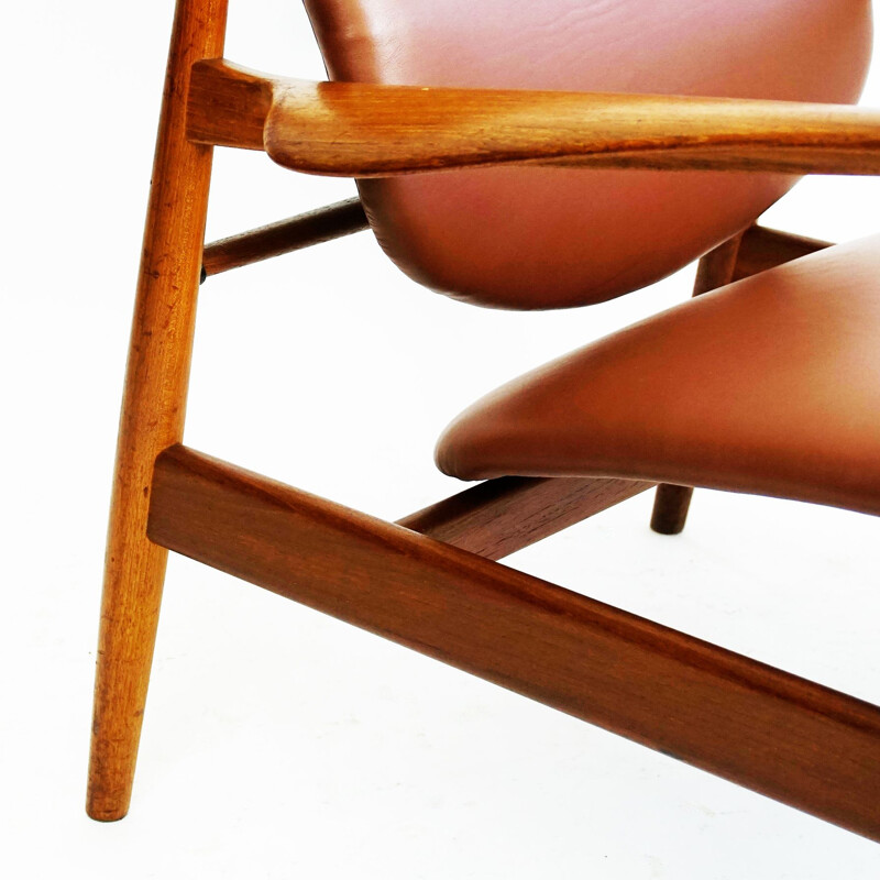 Poltrona danese vintage in teak e pelle marrone di Finn Juhl per France et Son