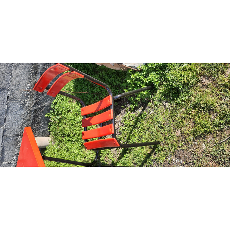 Paire de chaises et une table de jardin bistrot vintage rouge et noir