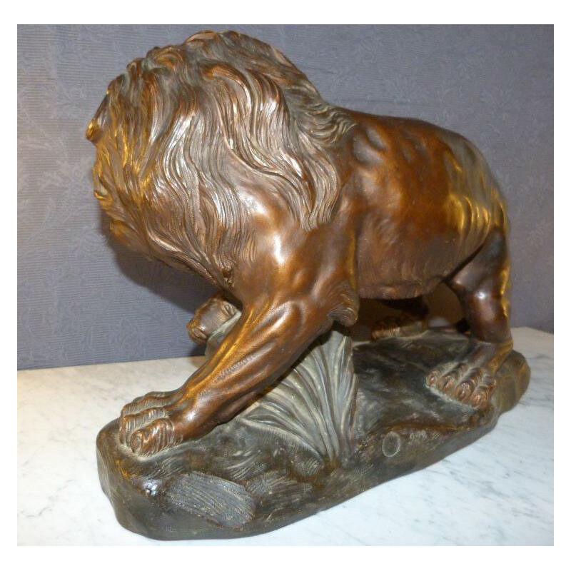 Lion vintage en terre cuite par Joliveaux