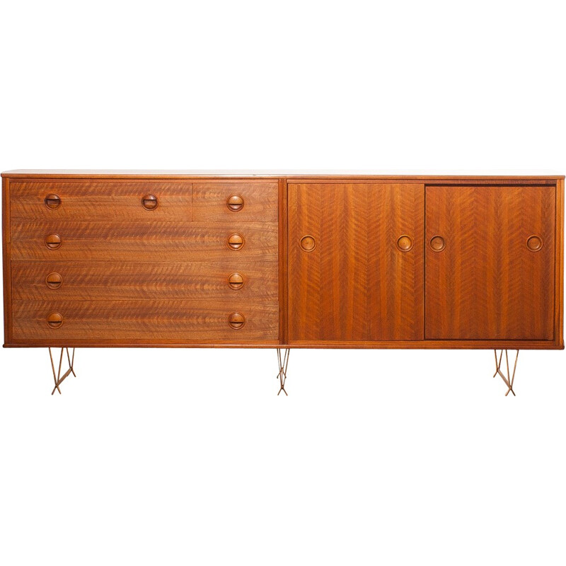 Large Fristho sideboard in walnut and brass, William WATTING - 1950s