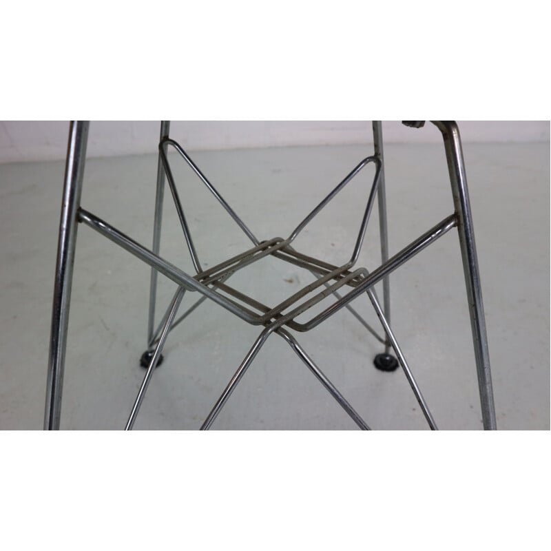Set of 4 vintage "Dkr-2" wire chairs by Eames for Herman Miller, 1960
