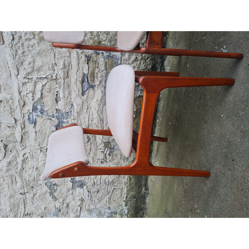 Set of 4 vintage model 49 teak dining chairs by Erik Buch for Oddense