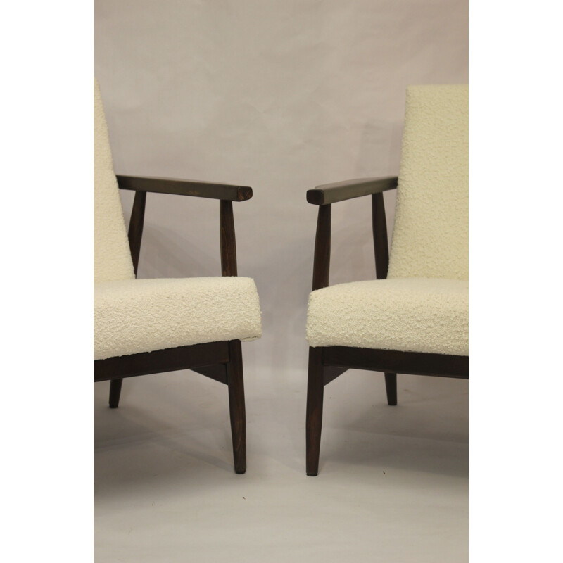 Pair of vintage armchairs in white bouclette fabric by Henryk Lis, 1970