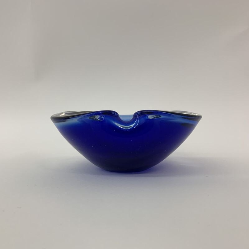 Set of 4 mid century blue Murano glass bowls, 1970s