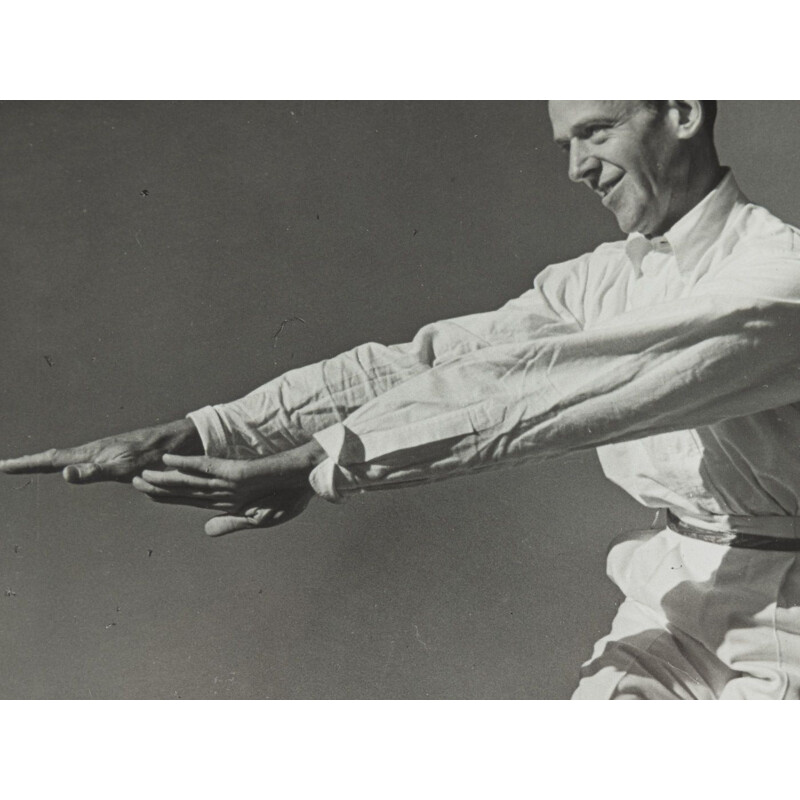 Vintage photograph "Fred Astaire" by George Karger