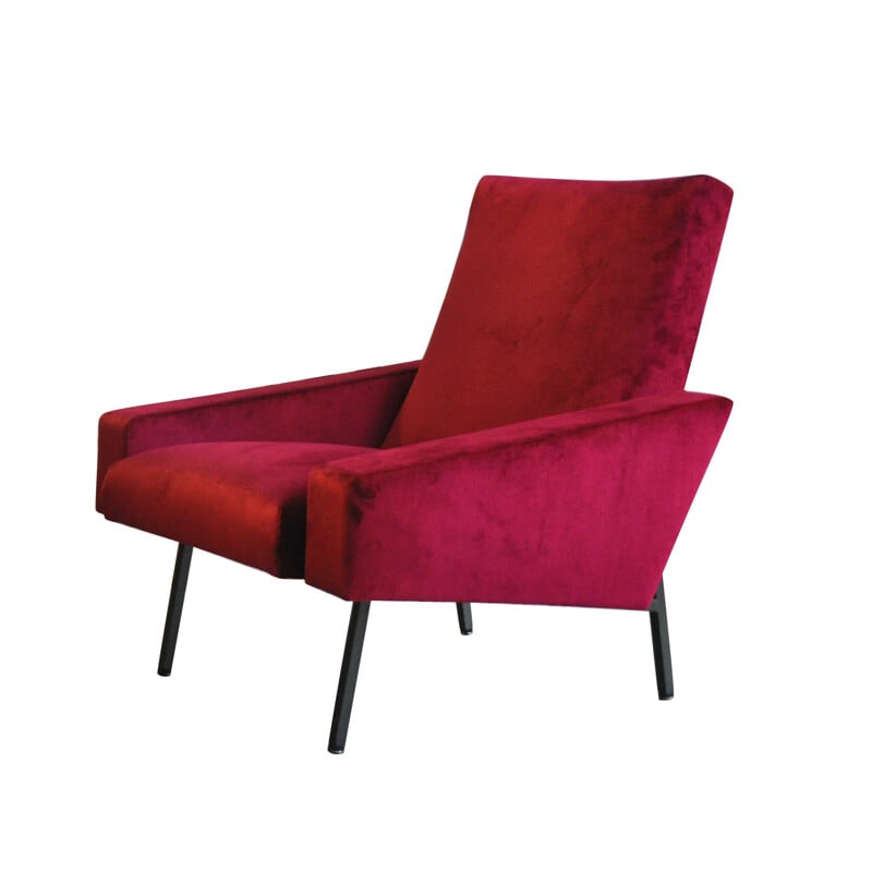 Paire de fauteuils vintage retapissés en velours rouge - 1950