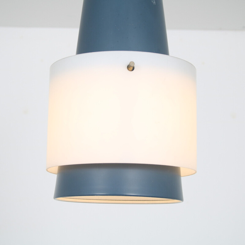 Lámpara de suspensión vintage de Louis Kalff para Philips, Países Bajos 1950