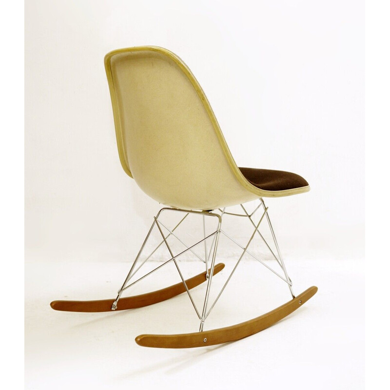 Chaise à bascule vintage par Charles & Ray Eames pour Herman Miller