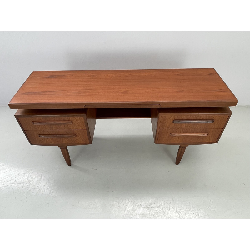 Vintage G-Plan desk by V.Wilkins, 1960s