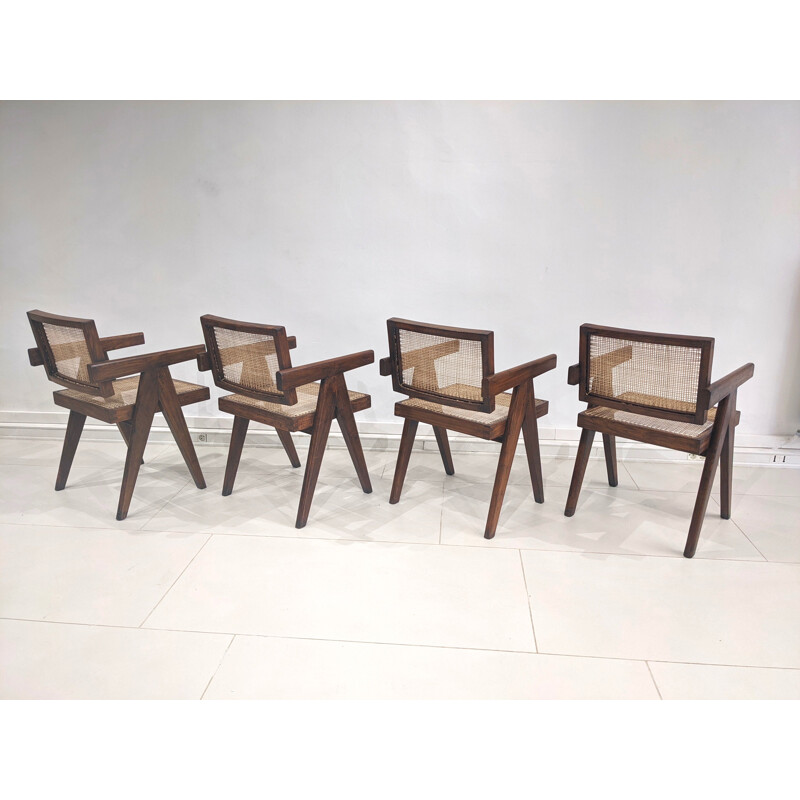 Conjunto de 4 cadeiras "Office" de teca vintage e cana de Pierre Jeanneret, 1955-1956
