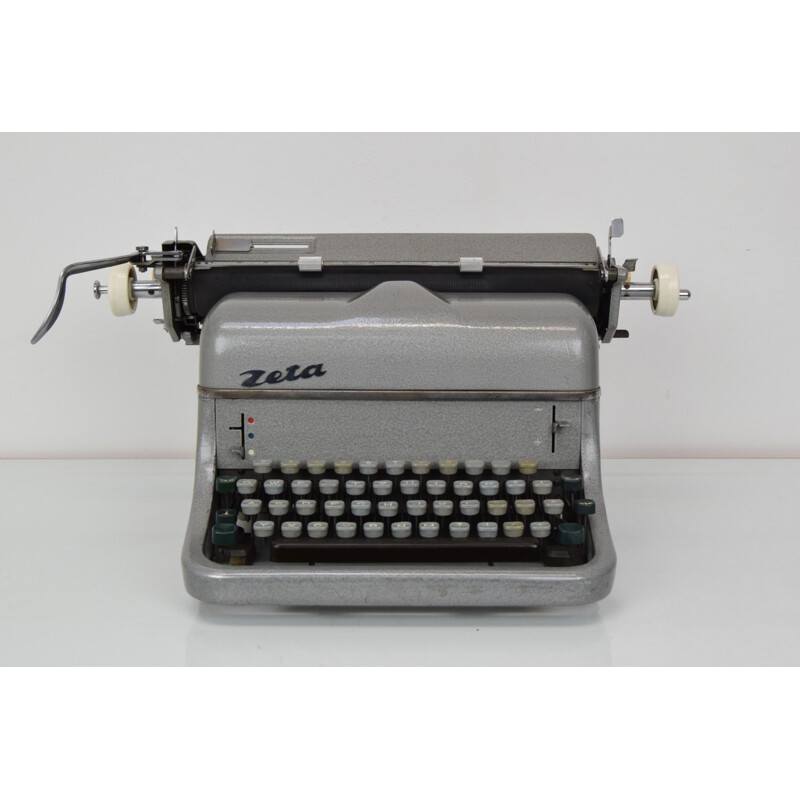 Vintage typewriter zeta in metal, Czech 1960