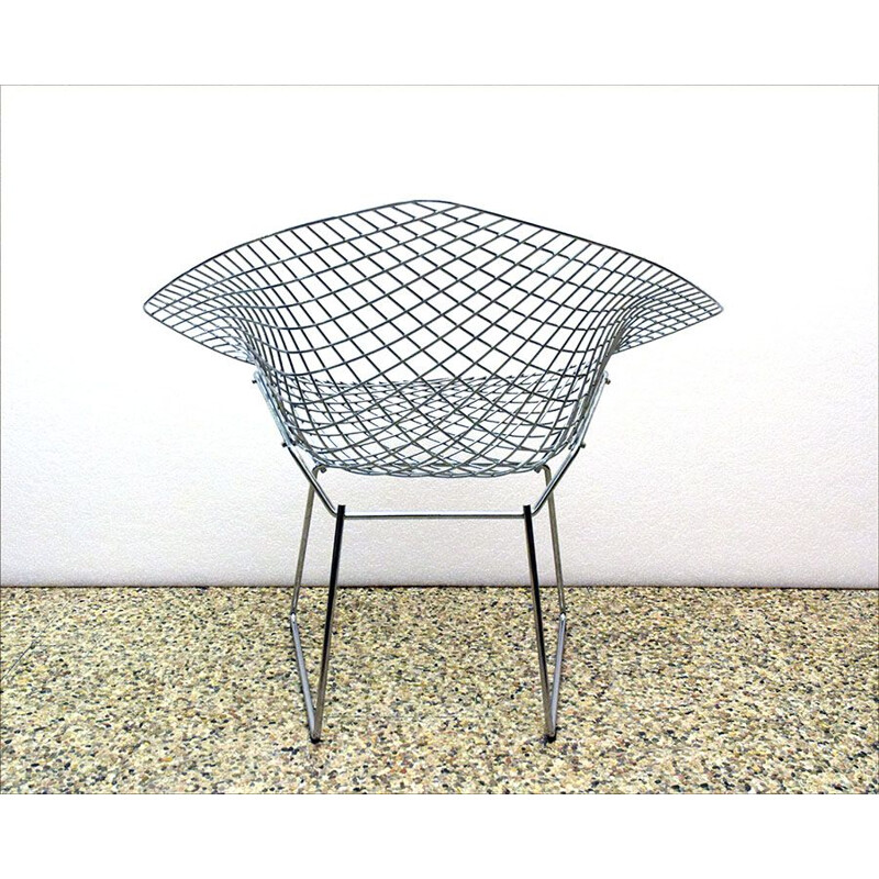 Pair of vintage Diamond armchairs by Harry Bertoia for Knoll