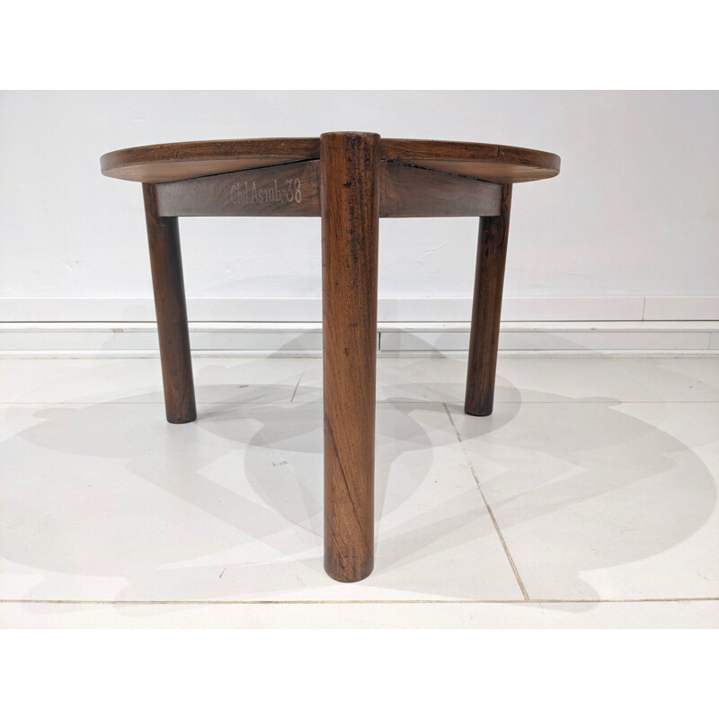 Table basse vintage en teck massif par Jeanneret, 1960