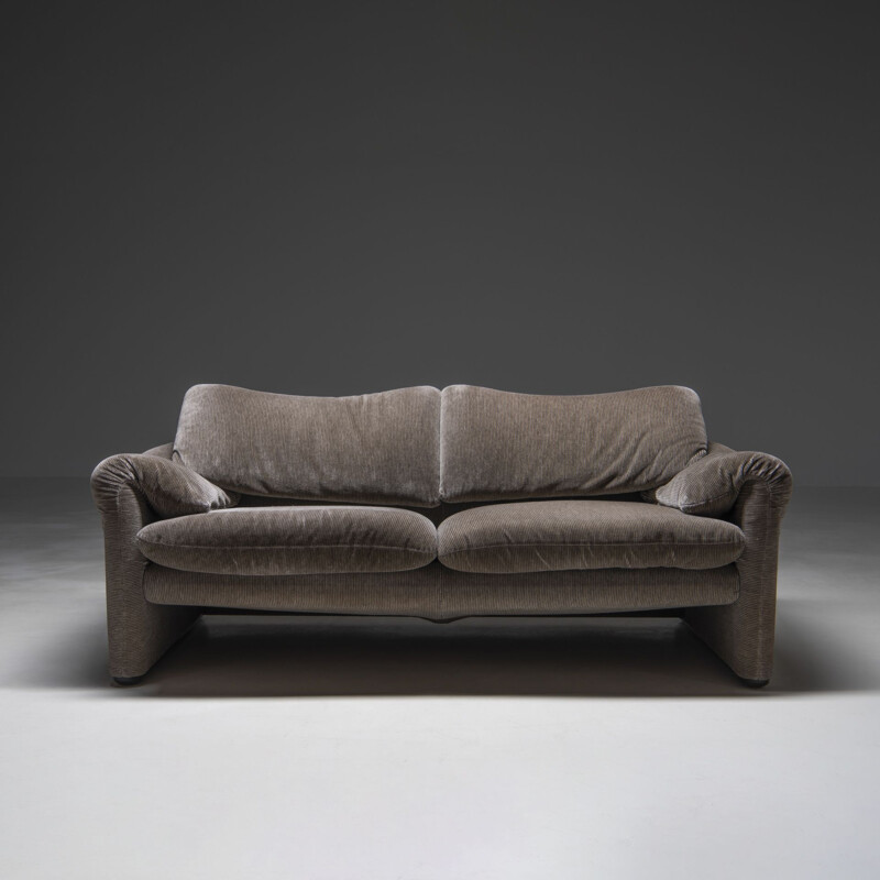 Vintage sofa "Maralunga" by Vico Magistretti for Cassina, 1970