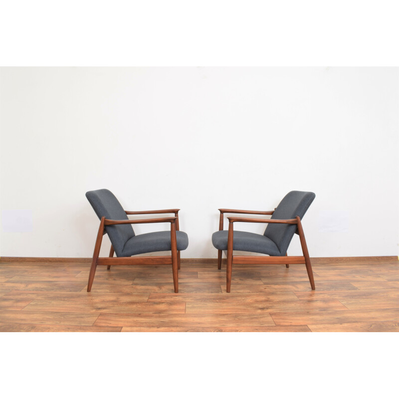 Pair of mid-century Polish armchairs by Edmund Homa for Gościcińska Fabryka Mebli, 1960s