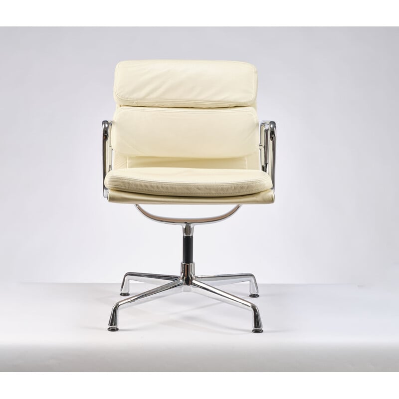 Vintage Ea208 Soft Pad Management armchair in cream leather by Charles & Ray Eames for Vitra, 1990s