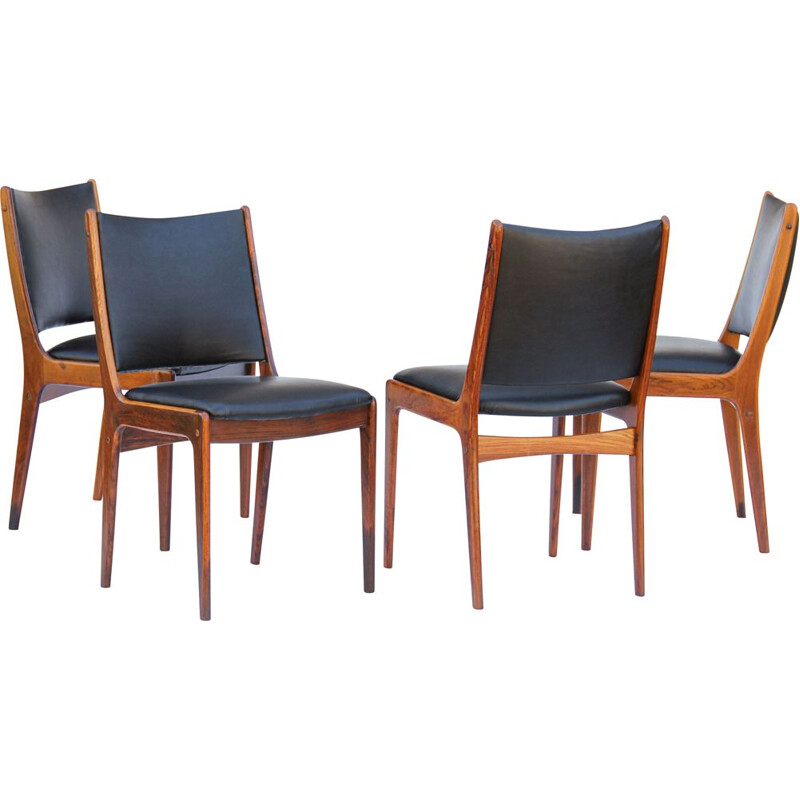 Ensemble de 4 chaises vintage en palissandre par Johannes Andersen pour Uldum Møbelfabrik, Danemark 1960