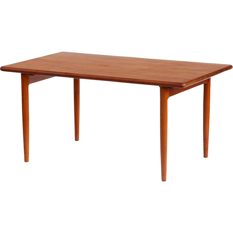 Table vintage en teck de Niels Otto Møller pour J.L. Mollers, Danemark 1980