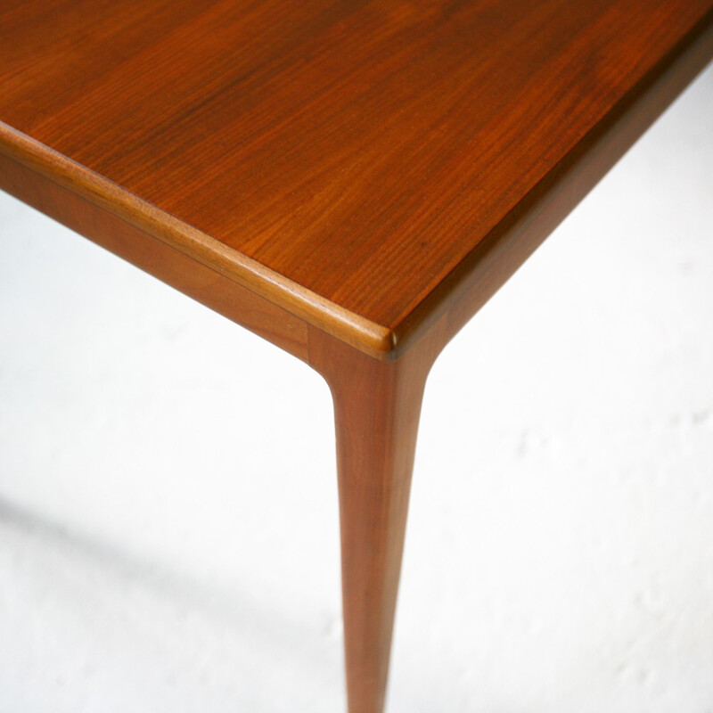 Table basse vintage en noyer - 1960