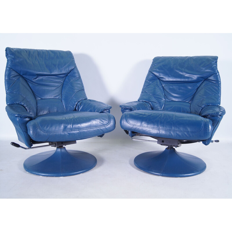 Pair of vintage Leolux blue leather armchairs by Axel Enthoven, 1970s