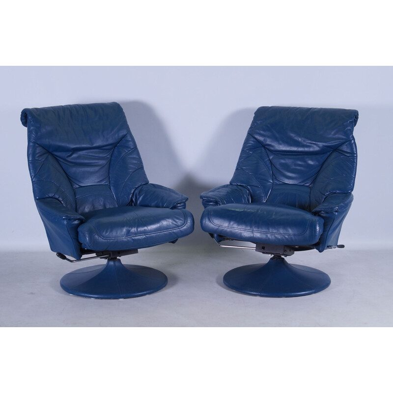 Pair of vintage Leolux blue leather armchairs by Axel Enthoven, 1970s