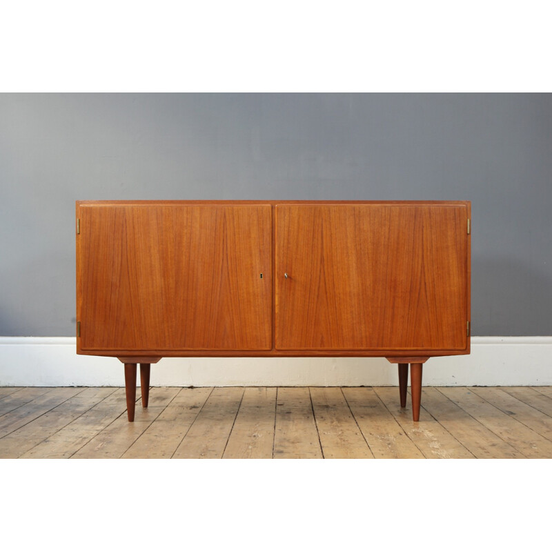 Lockable teak Oman Junn sideboard - 1960s