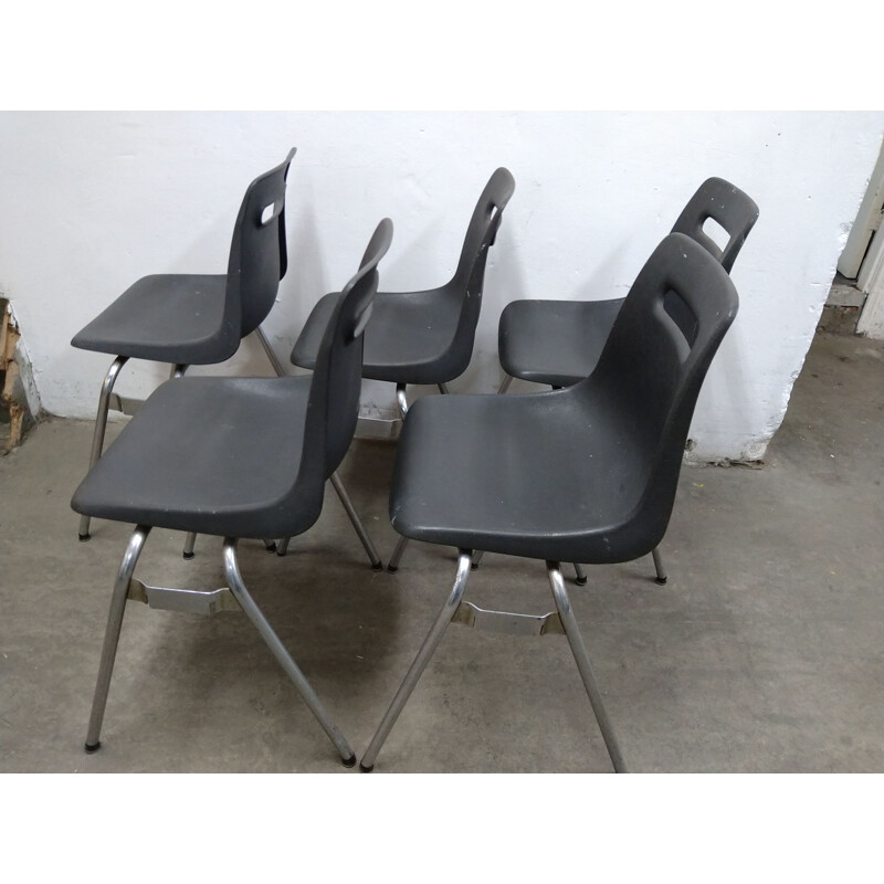 Set of 5 vintage chairs by Katwijk, Netherlands 1975-1999