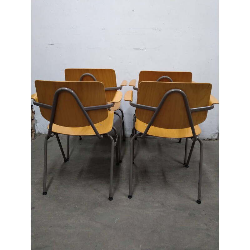 Set of 4 vintage chairs with armrests by Kho Liang Le for Car Katwijk