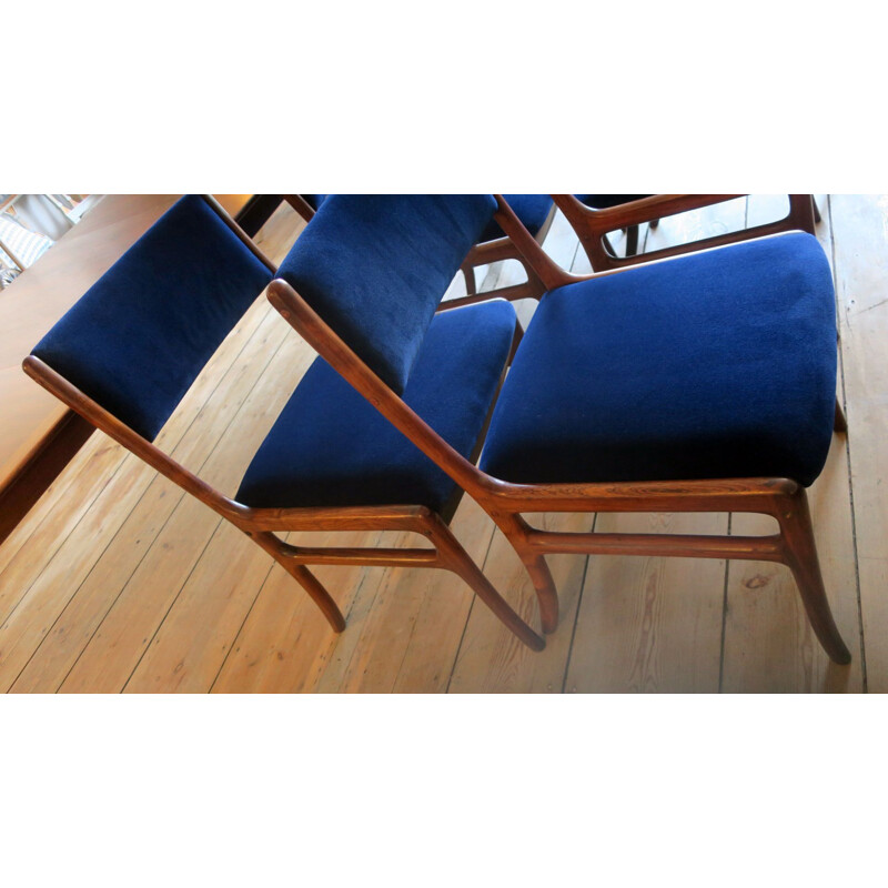 Set of 6 vintage Danish solid rosewood and blue velvet dining chairs by Ole Wanscher, 1960s