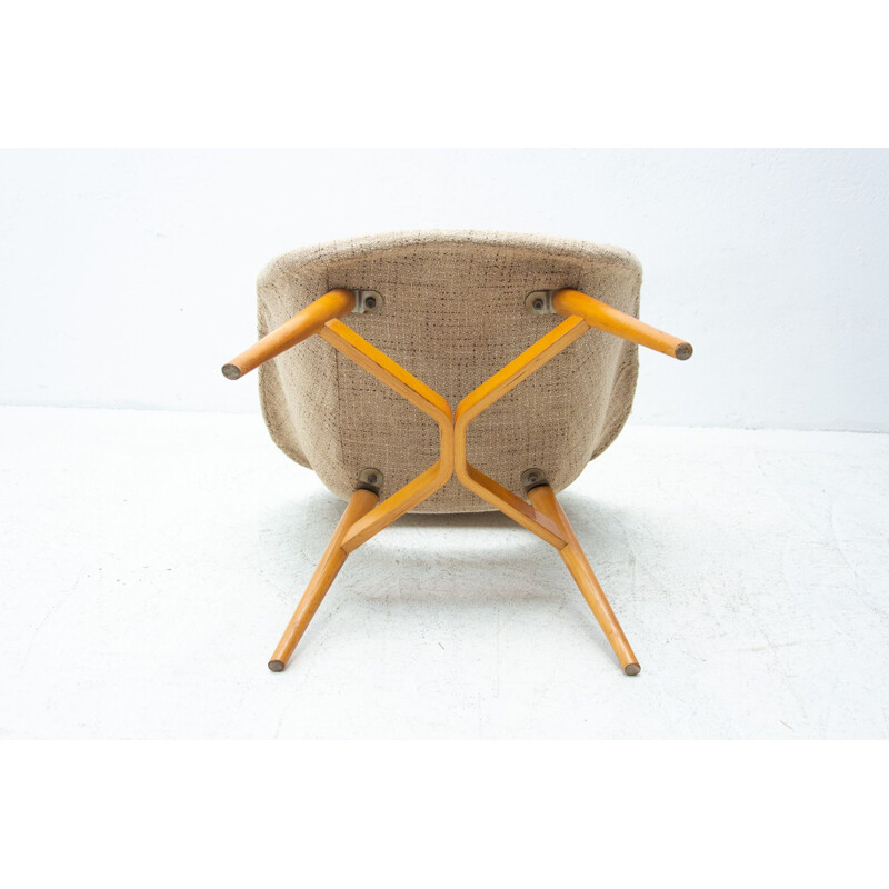 Paire de fauteuils vintage coquille en fibre de verre par Miroslav Navrátil, Tchécoslovaquie 1960