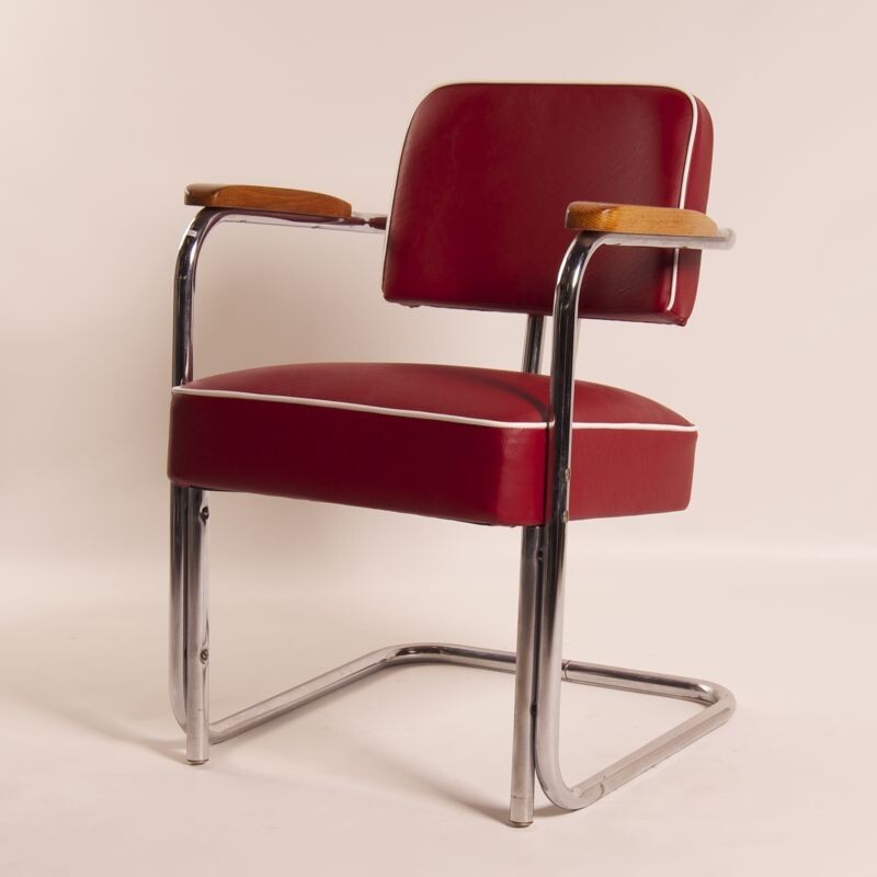 Bauhaus tubular armchair in chromed iron and red leatherette - 1930s