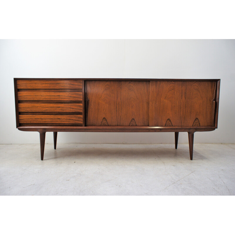 Scandinavian vintage sideboard in Rio rosewood by Omann Jun