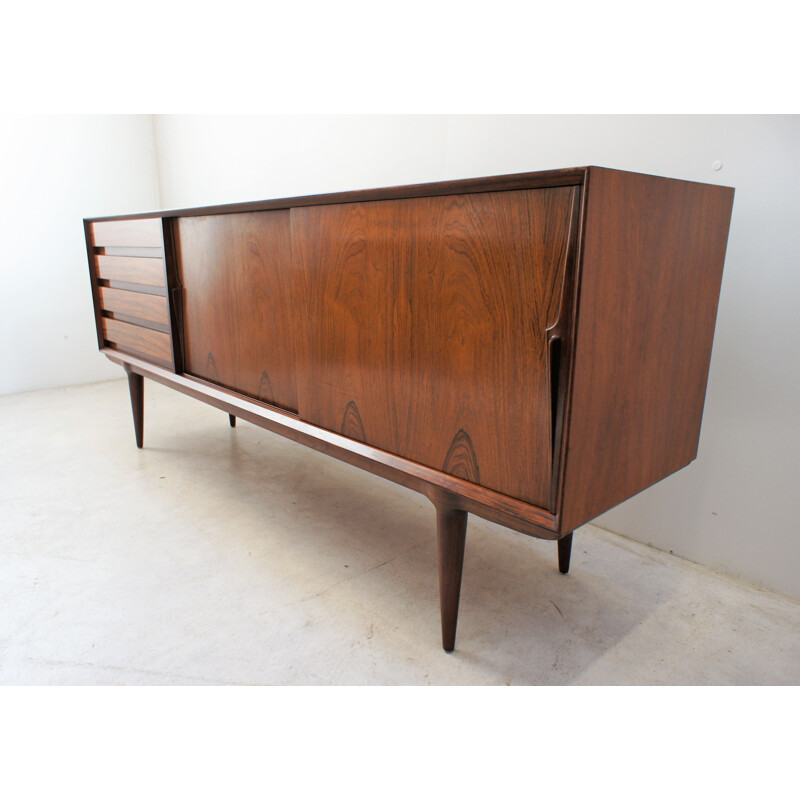 Scandinavian vintage sideboard in Rio rosewood by Omann Jun