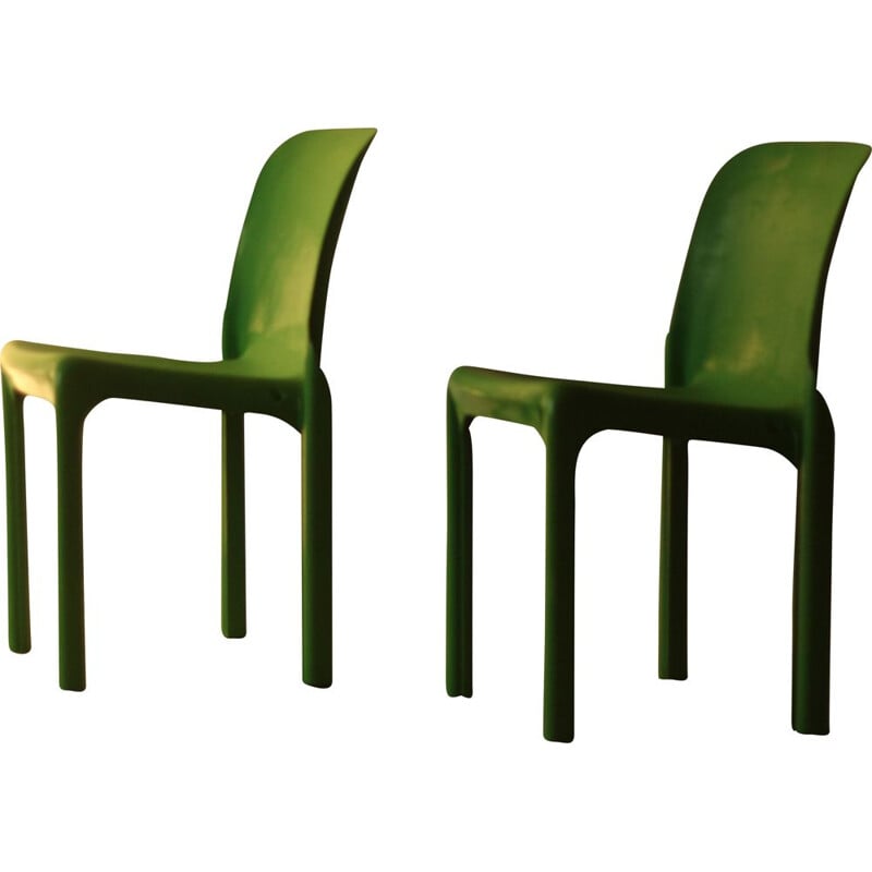 Paire de chaises vintage par Vico Magistretti pour Artemide, 1970