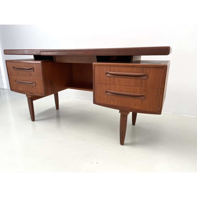 Vintage g-plan desk por V.Wilkins, 1960