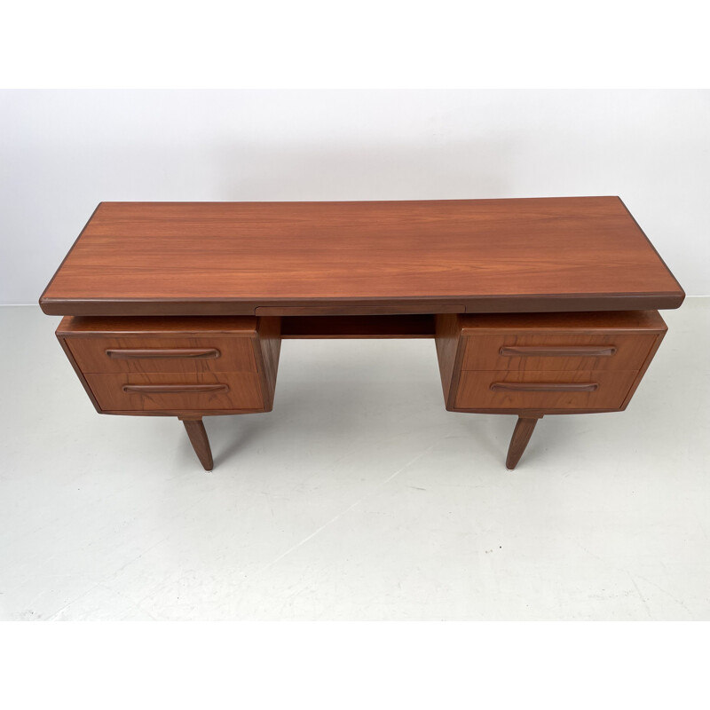 Vintage g-plan desk by V.Wilkins, 1960