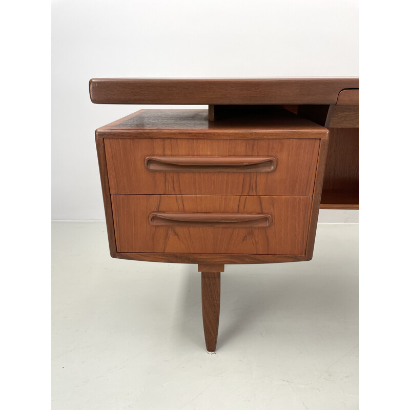 Vintage g-plan desk por V.Wilkins, 1960
